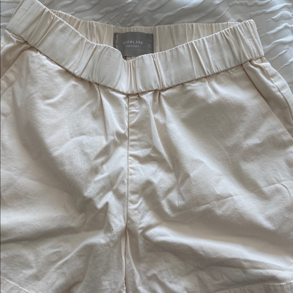 Everlane Off-White Elastic Waist Shorts